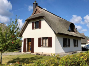 Ferienhaus Leuchtturm, Glowe